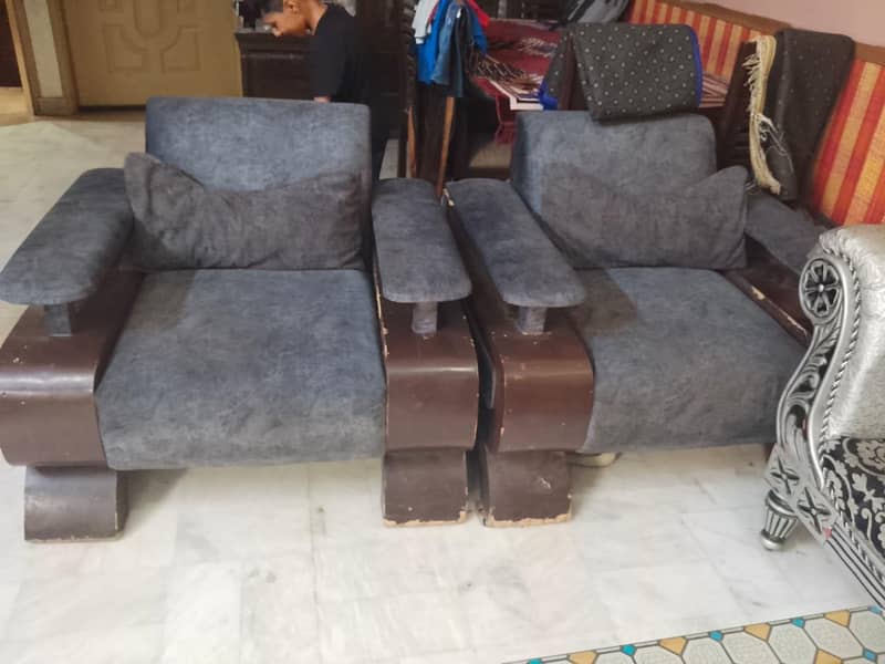 Sofa set in Lahore 1