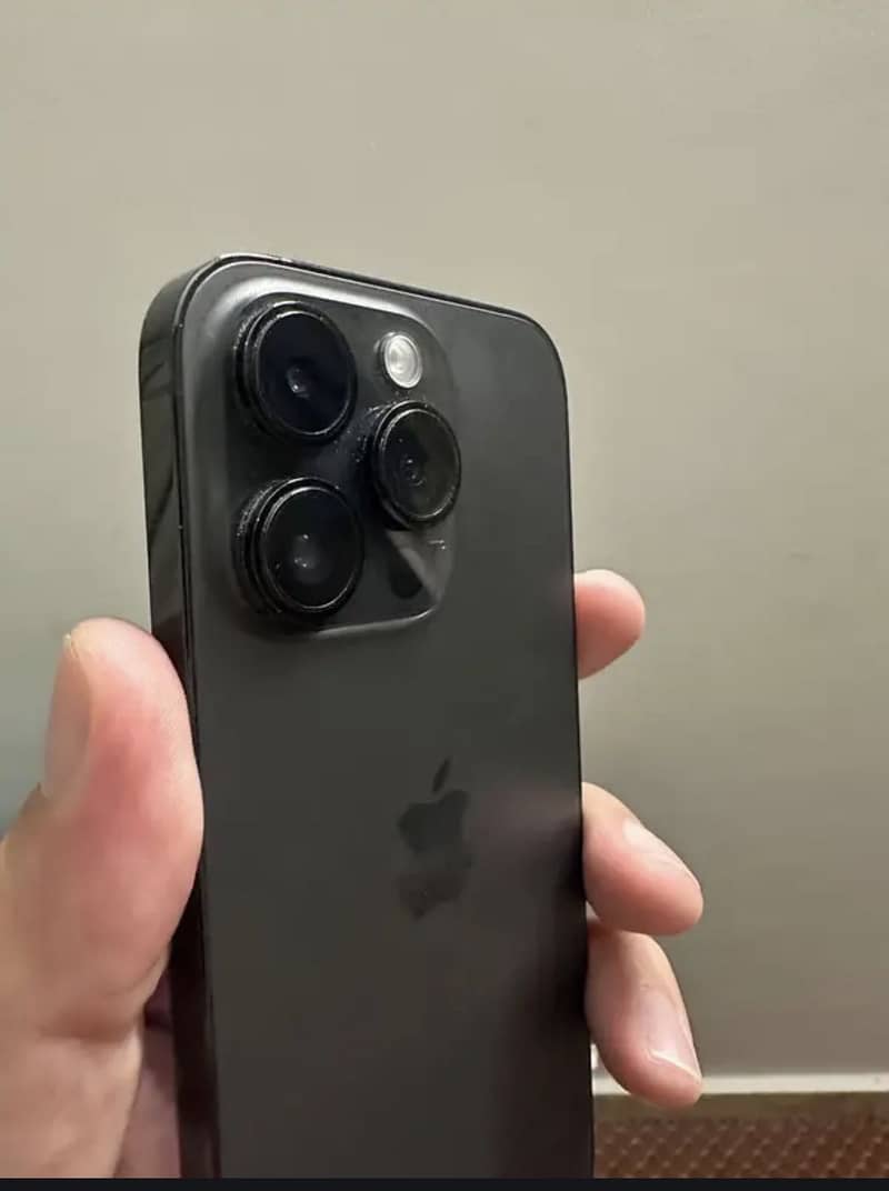 Apple iPhone 14 Pro 3