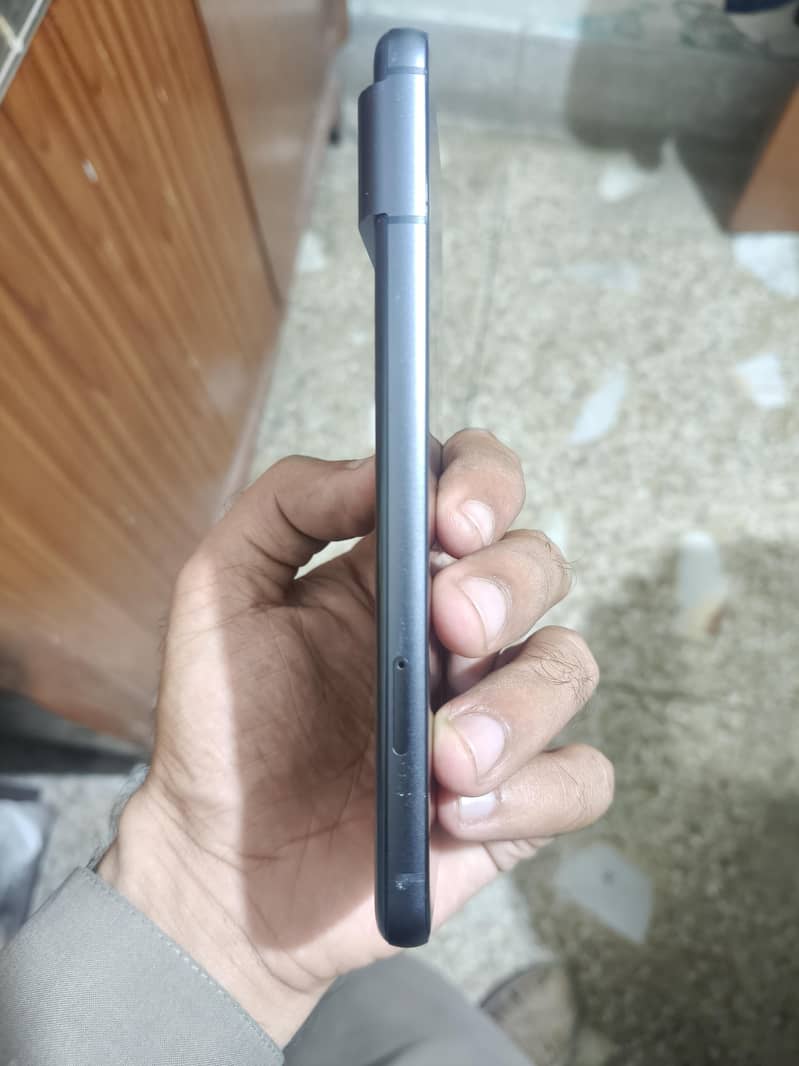 Google pixel 8 1