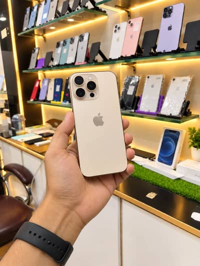 iPhone 16 Pro