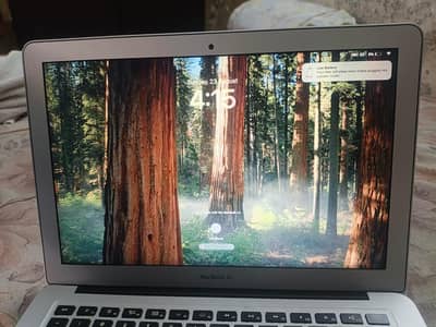 MacBook Air 2015/16 13 inch core i5 4GB 128 GB SSD sequoia2025 updated