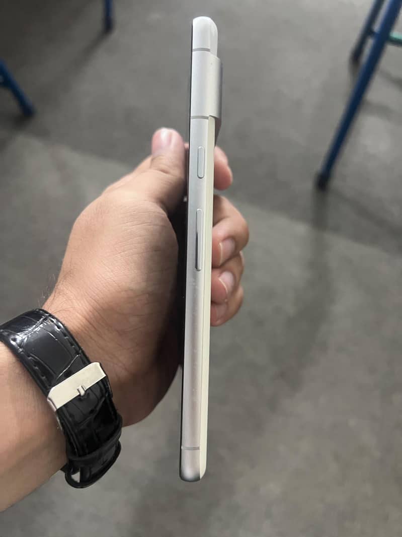 Google Pixel 7 2