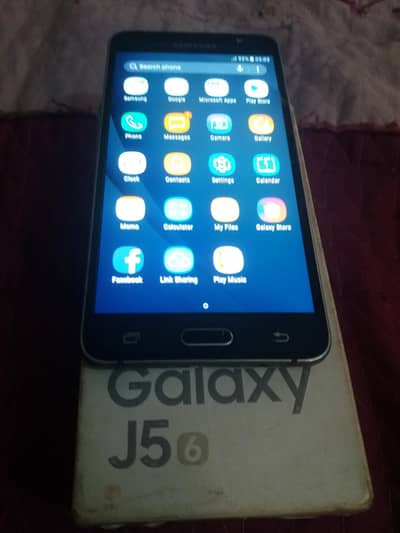 Samsung Mobile J510  DEUL SIM  WITH BOX