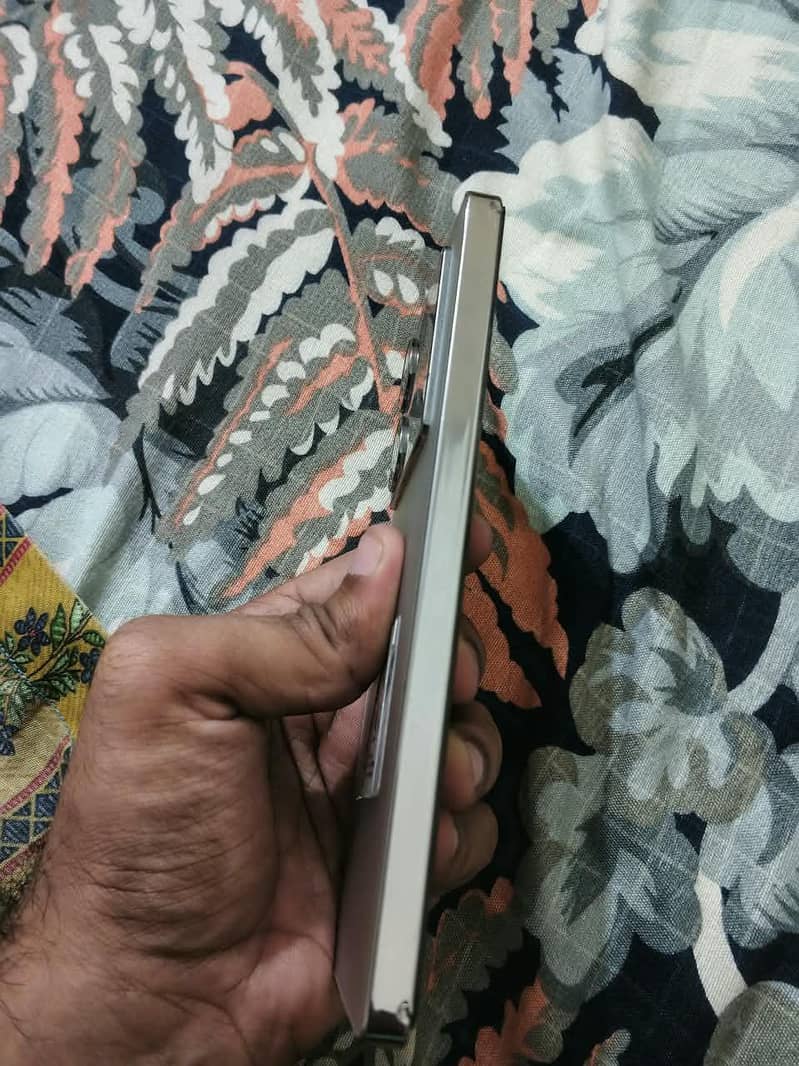 Infinix Note 40 2