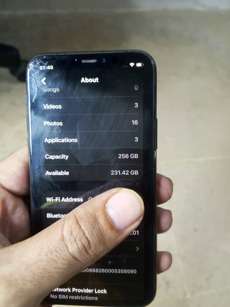 Apple iPhone 11 Pro 6