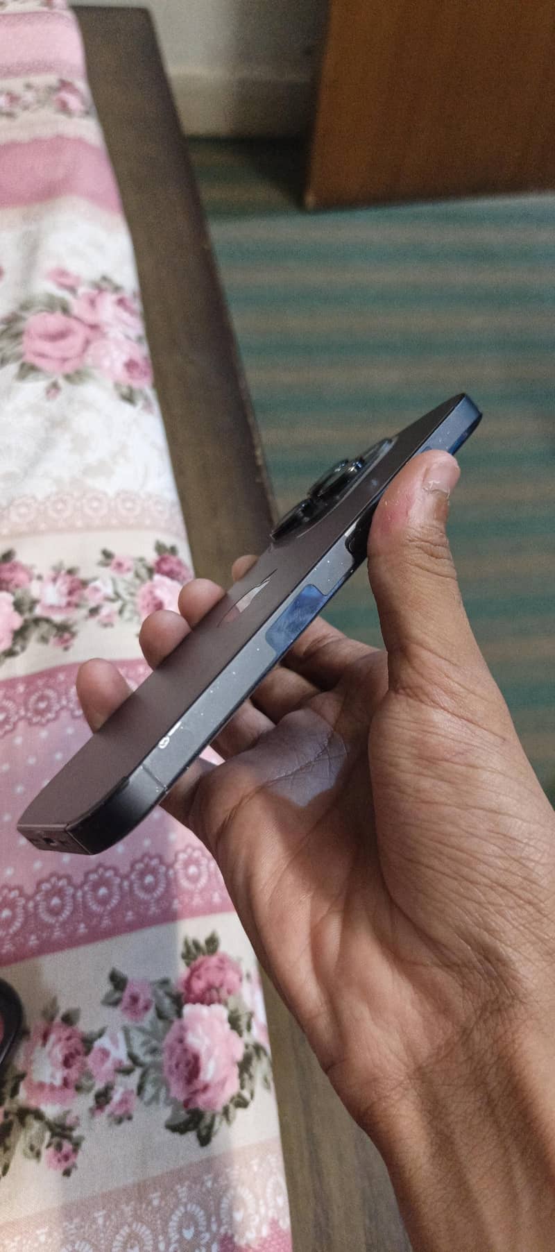Apple iPhone 14 Pro 3
