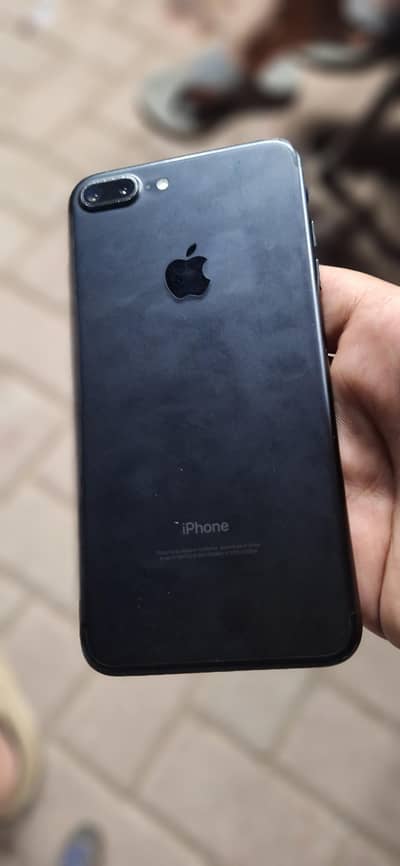i phone 7 plus for urgent sale