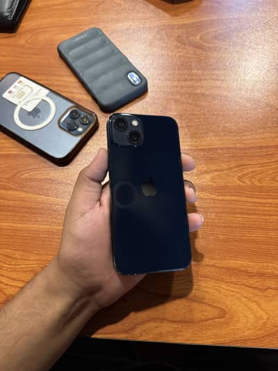 Apple iPhone 13 ( Factory Unlocked )