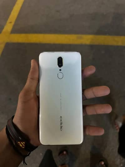 OPPO F11