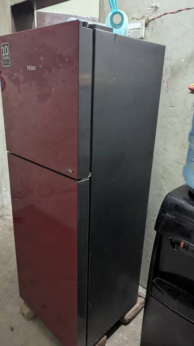 Haier HRF-276EPR Refrigerator 276 Liter Red – Excellent Condition