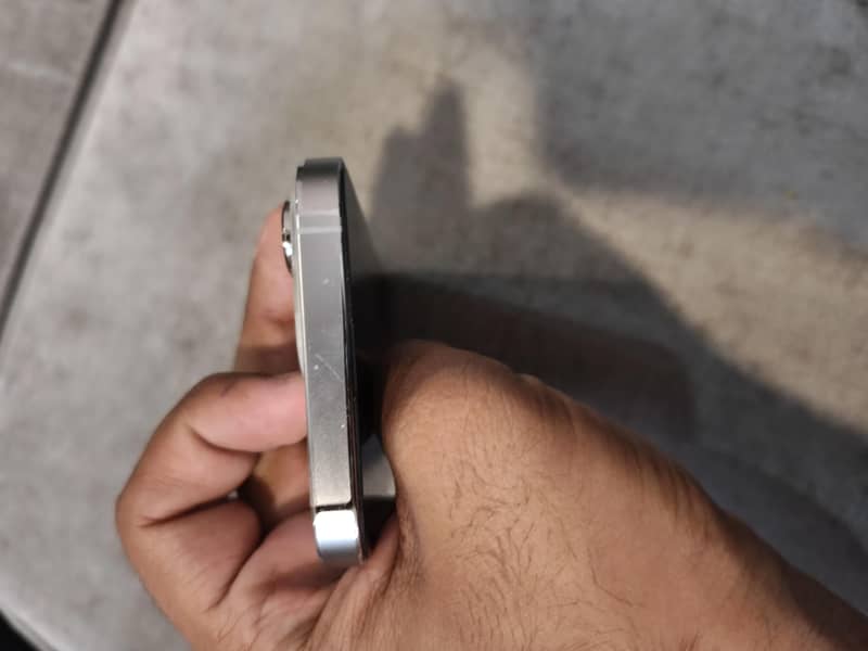 Iphone 13 pro [whatsapp no] 03301717097 1