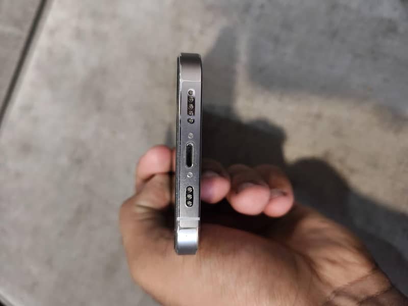 Iphone 13 pro [whatsapp no] 03301717097 5