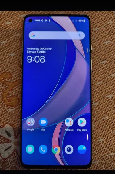 One Plus 8 8/128l