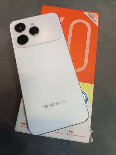 Tecno spark 40 6+6 /128 all okay box charger sath 10/9