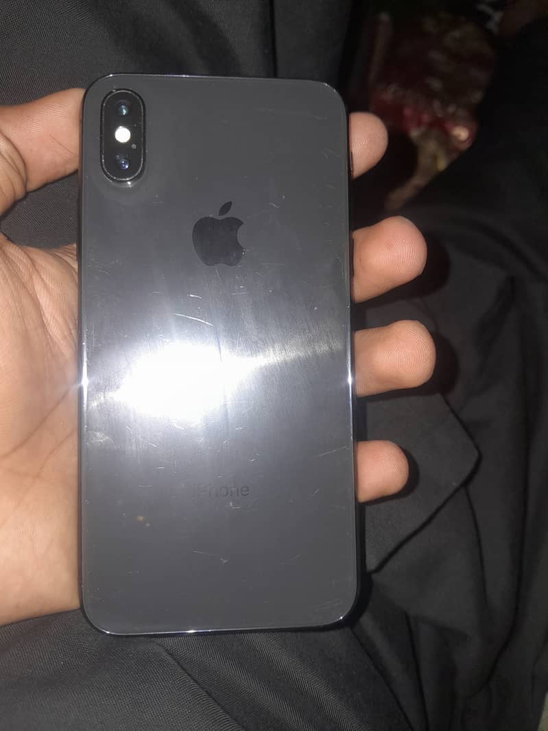 Apple iPhone XS 3