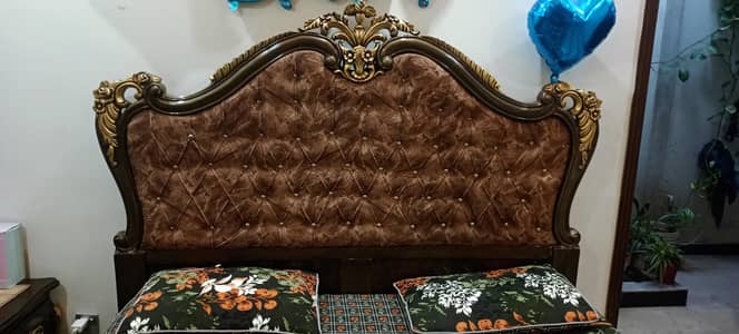 King bed side Table dressing and 7 seater sofa