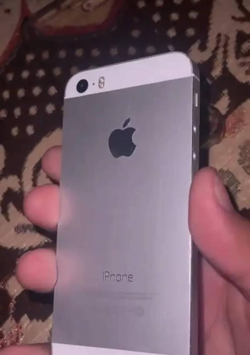 IPHONE 5 S 0