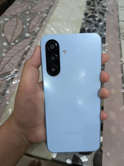 Samsung Galaxy A17