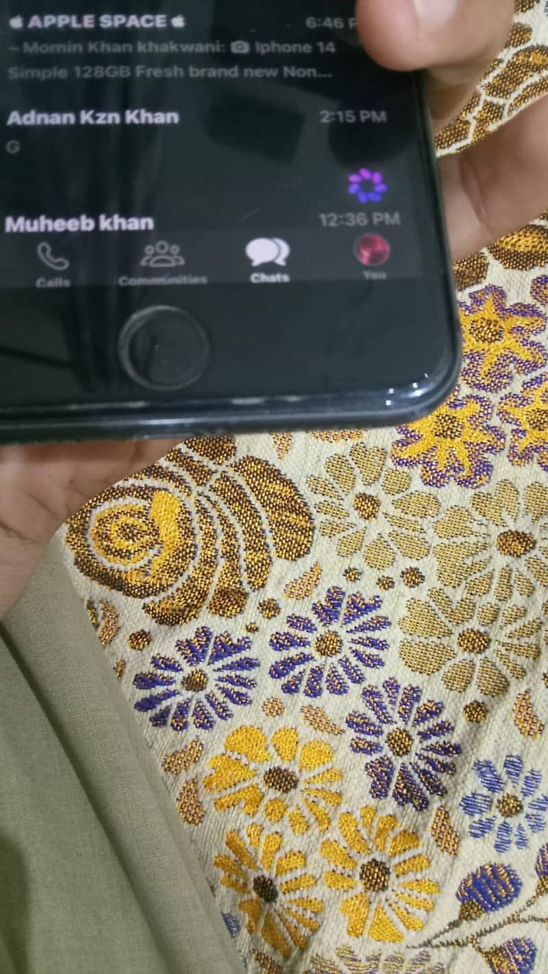 Apple iPhone 8 Plus 1