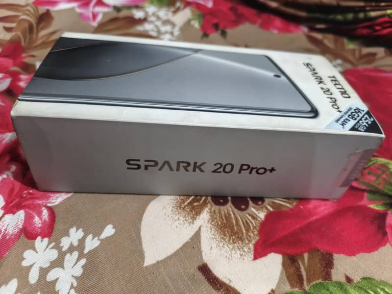 Tecno Spark 20 Pro Plus 2