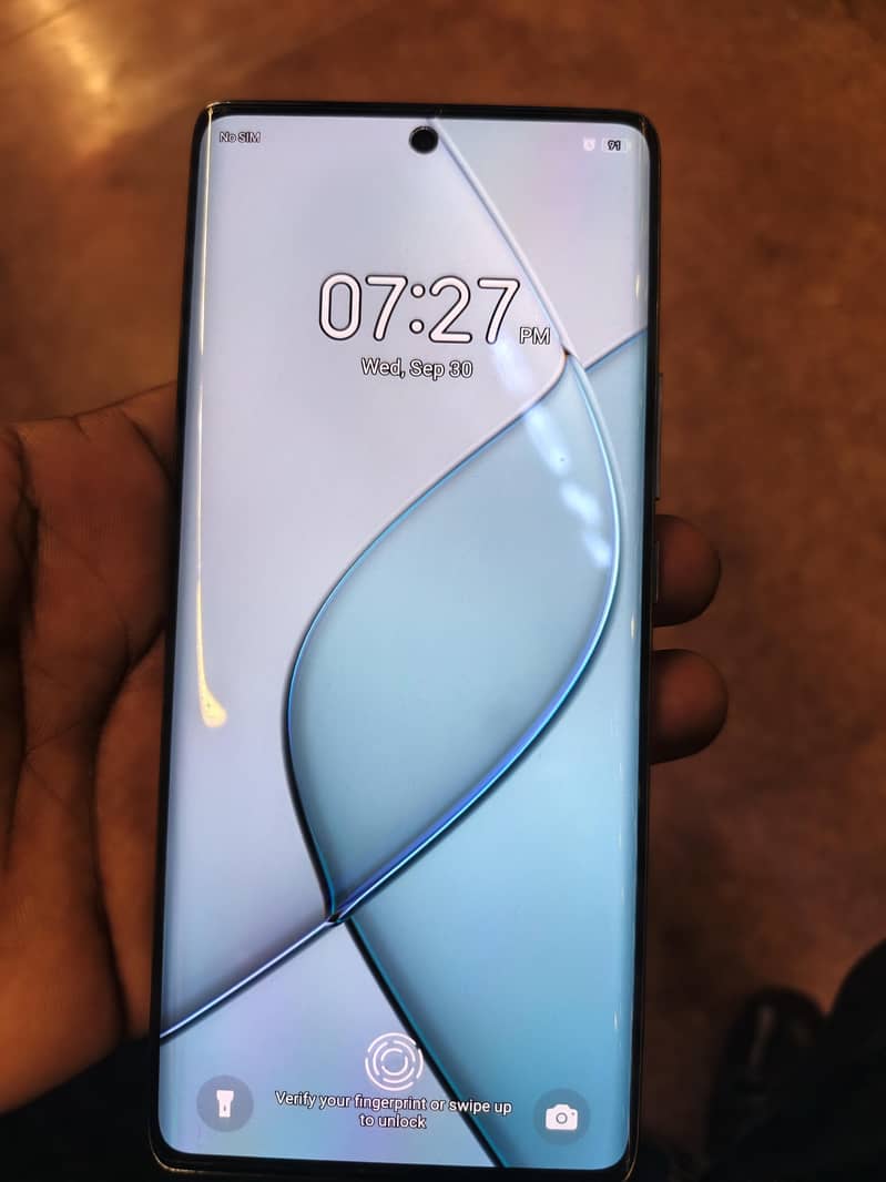 Tecno Spark 20 Pro Plus 3