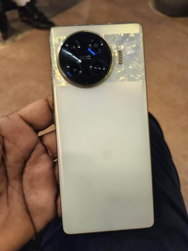 Tecno Spark 20 Pro Plus 5