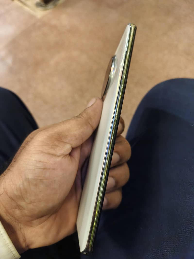 Tecno Spark 20 Pro Plus 6