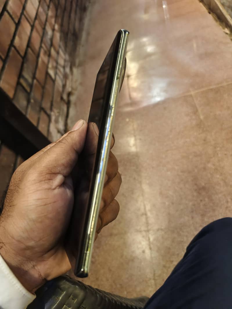 Tecno Spark 20 Pro Plus 7