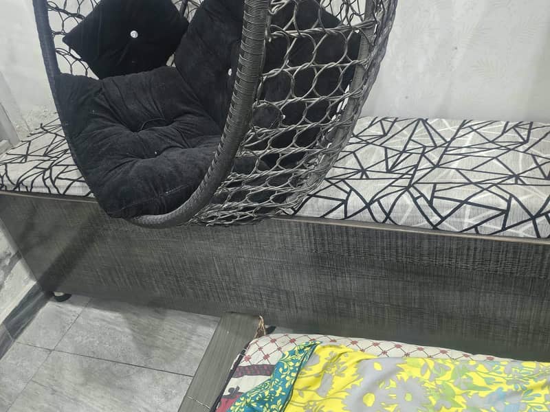 bench with storage 0