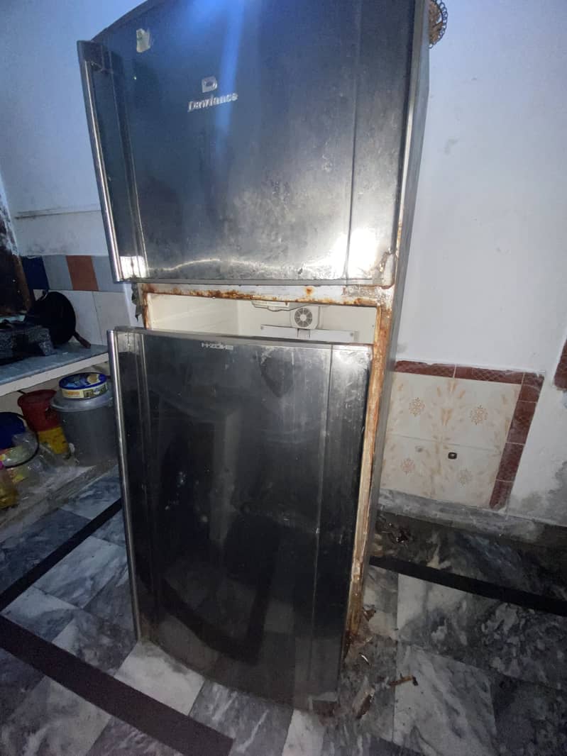 Used refregator 2