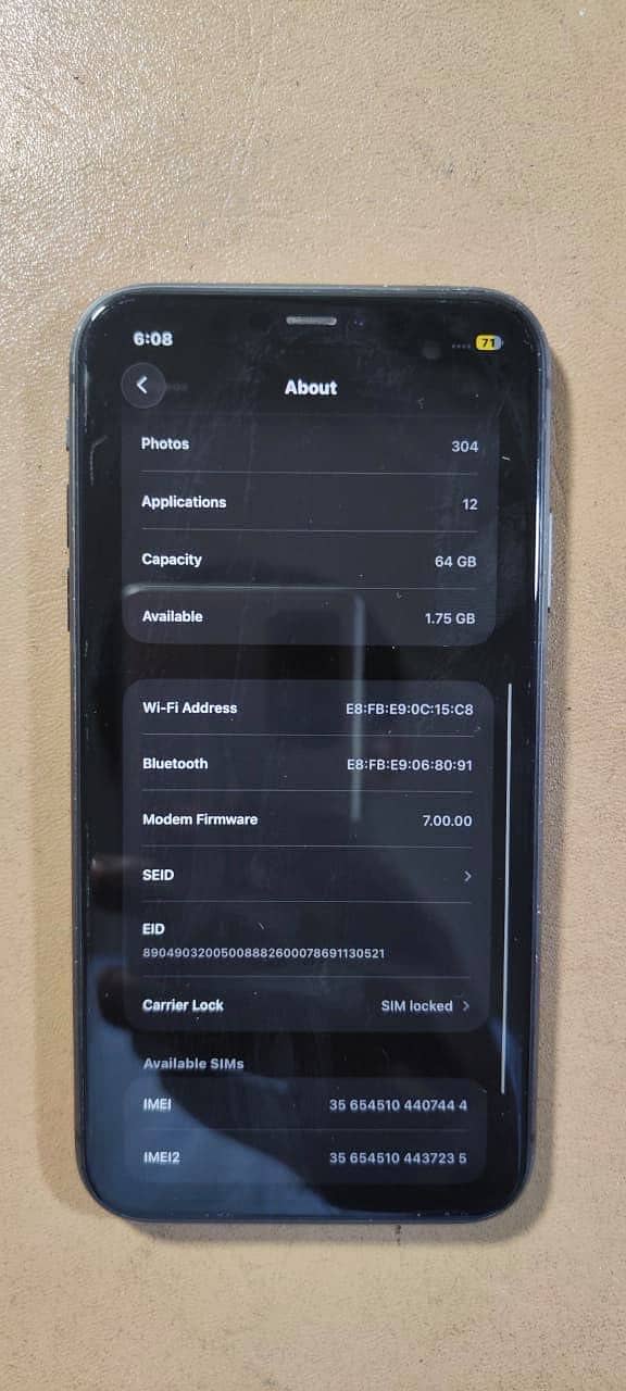 Apple iPhone 11 6