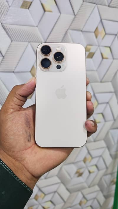 iPhone 16 Pro Max non pta  LLA sim non active