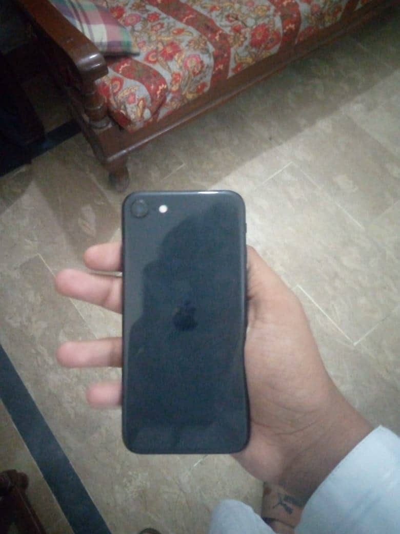 Apple iPhone SE 1