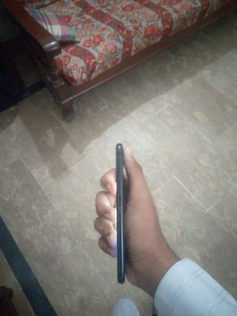 Apple iPhone SE 2