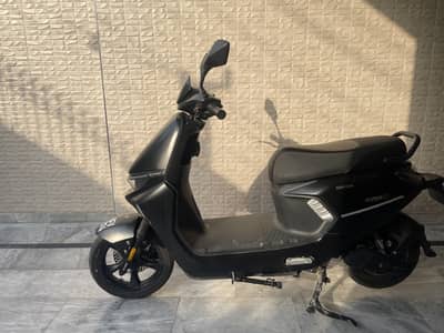 Evee S1 lithium ion 2026