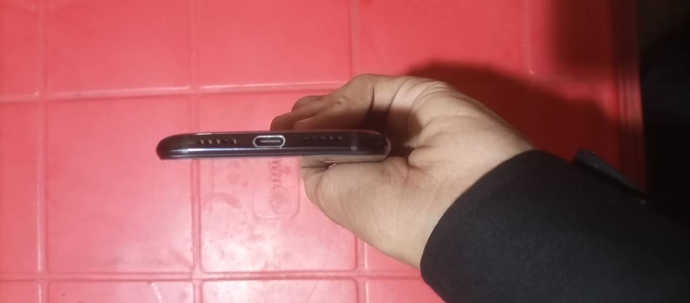 One Plus 6T 7