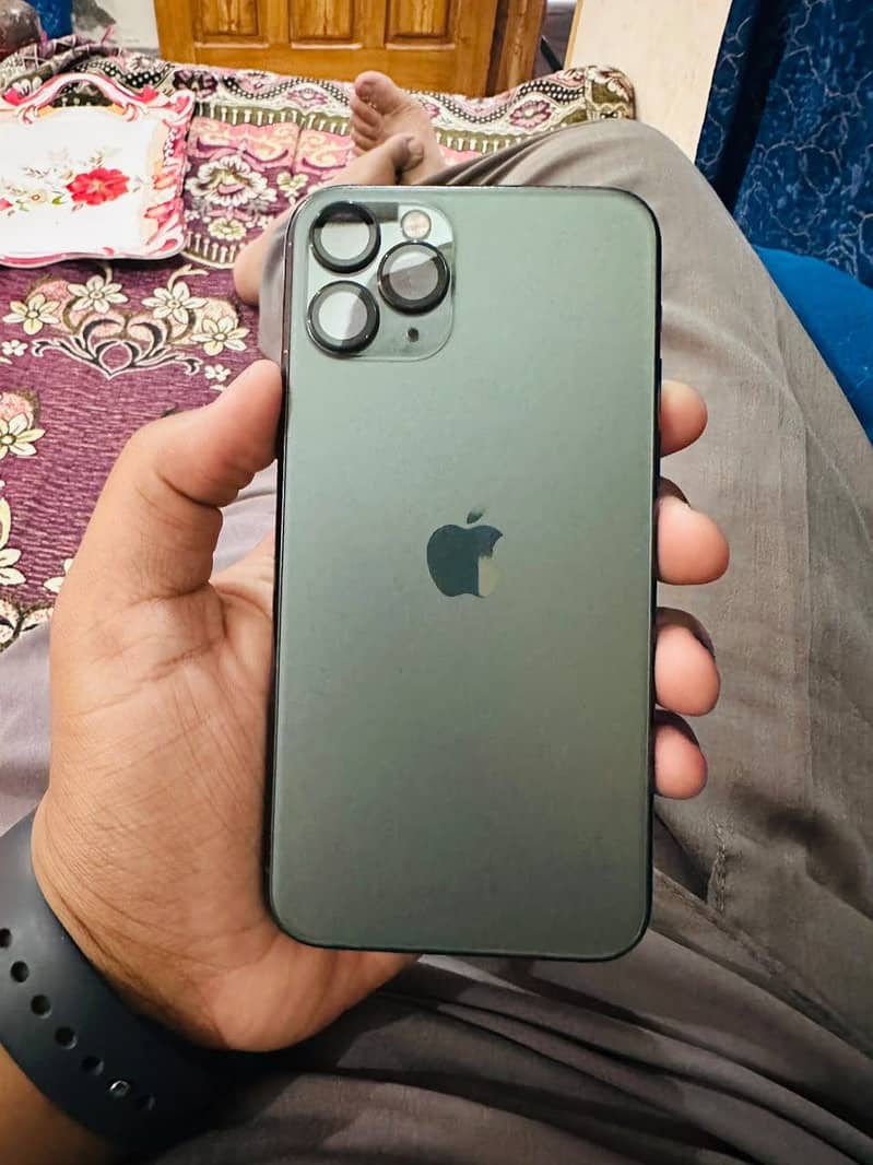 Apple iPhone 11 Pro 0