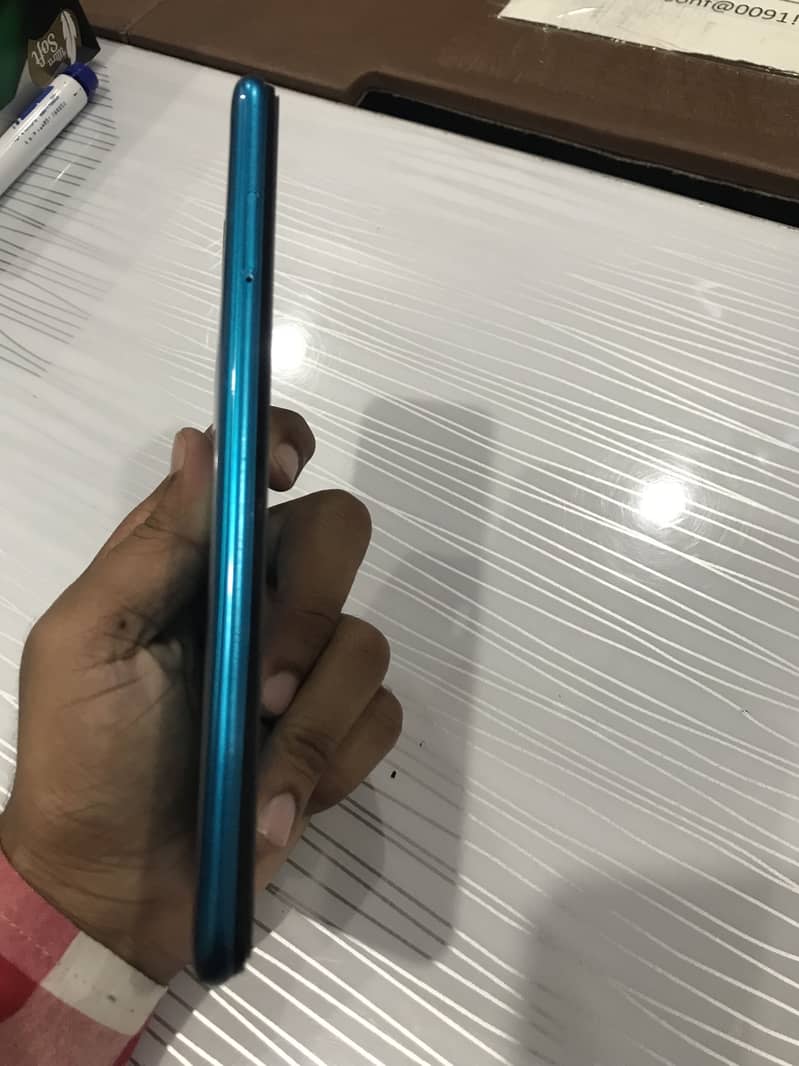 Infinix Note 8i 4
