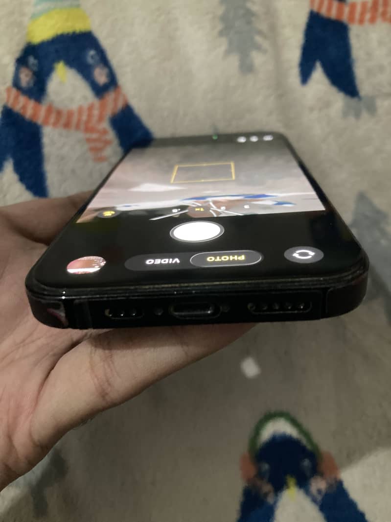 Apple iPhone 14 Pro 1