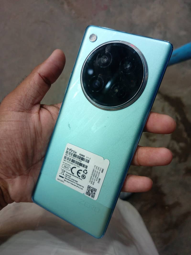 Infinix Zero 40 3