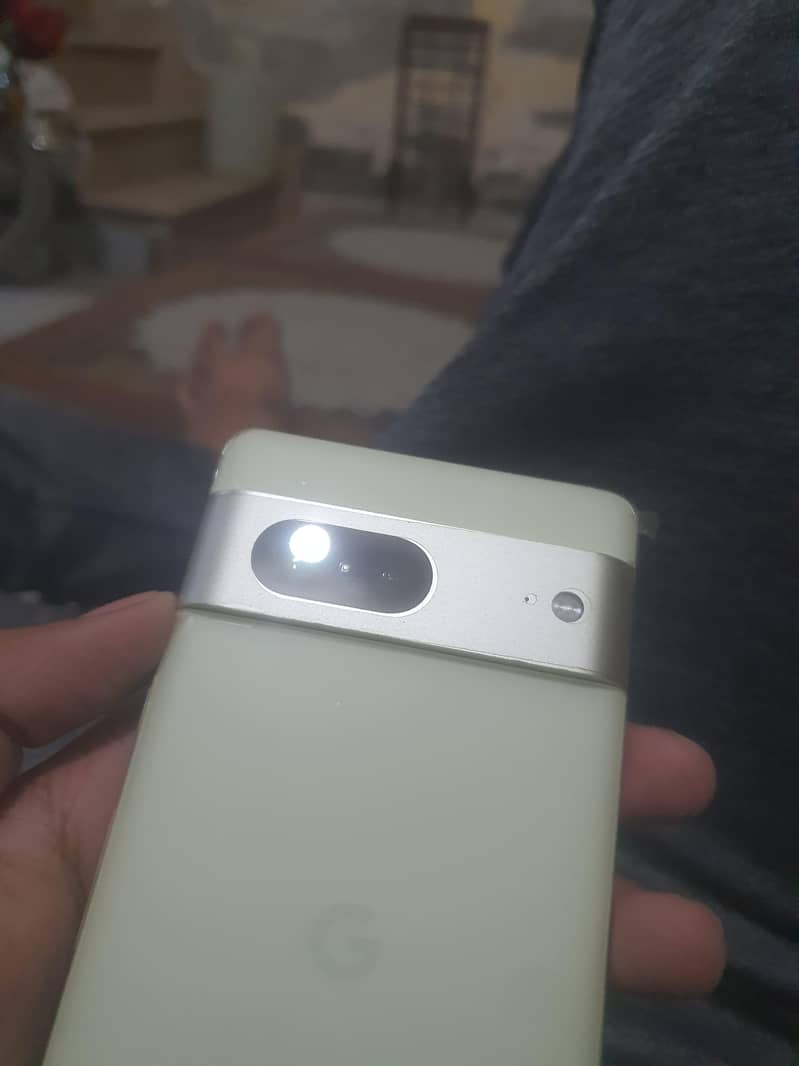 Google Pixel 7 2
