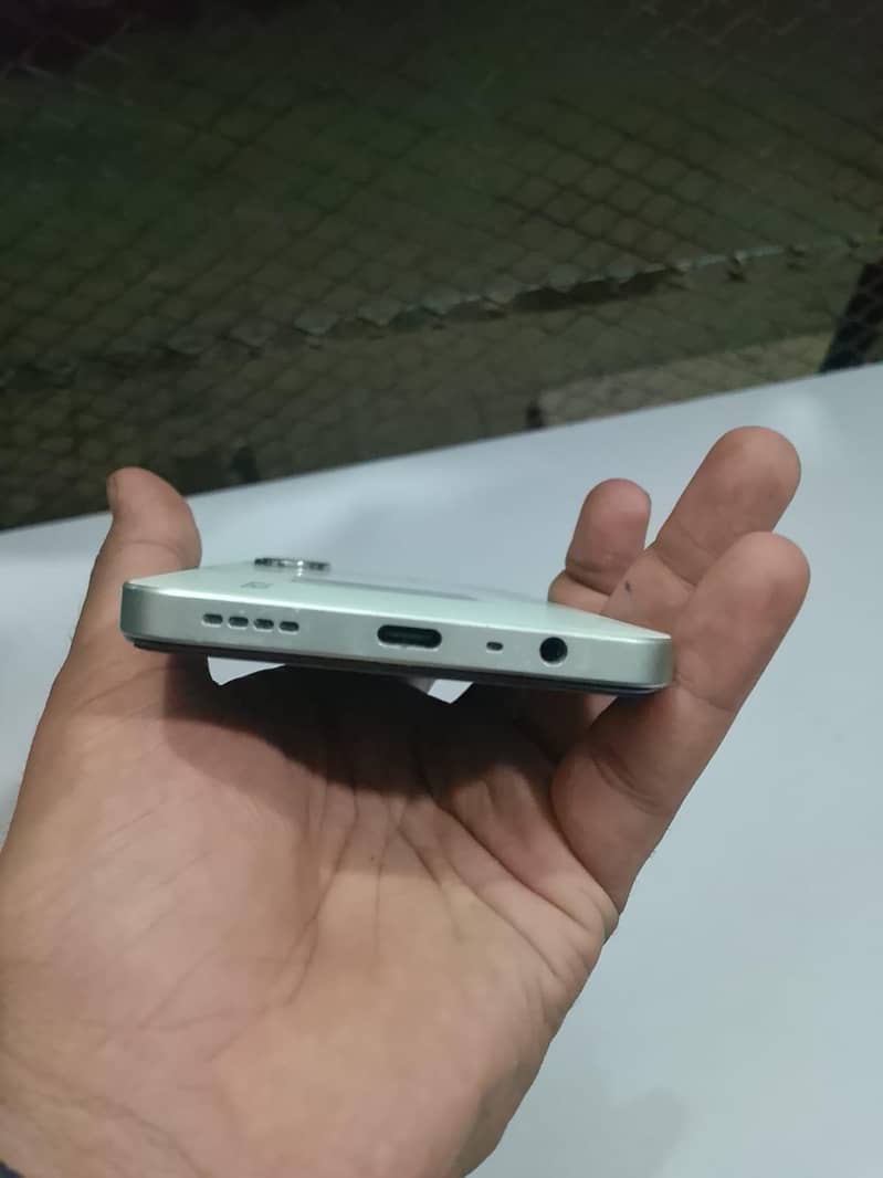 Realme Note 60x 3