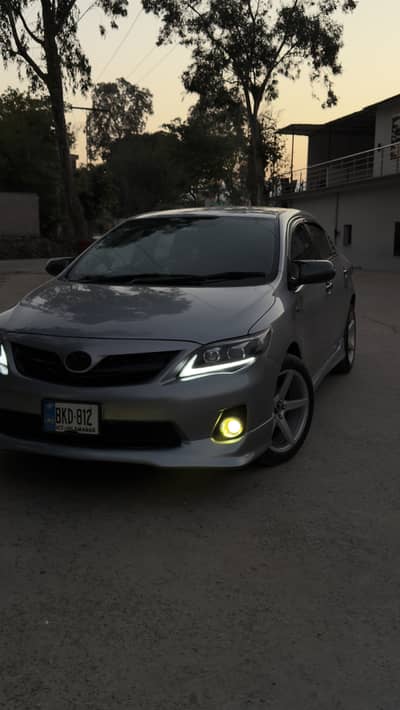 Toyota Corolla GLI 2011