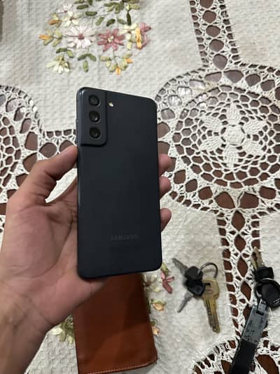 Samsung Mobile S21 FE
