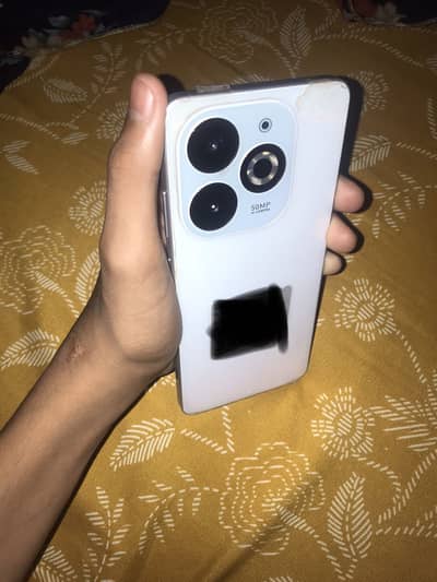 [INFINIX SMART 8 PRO]