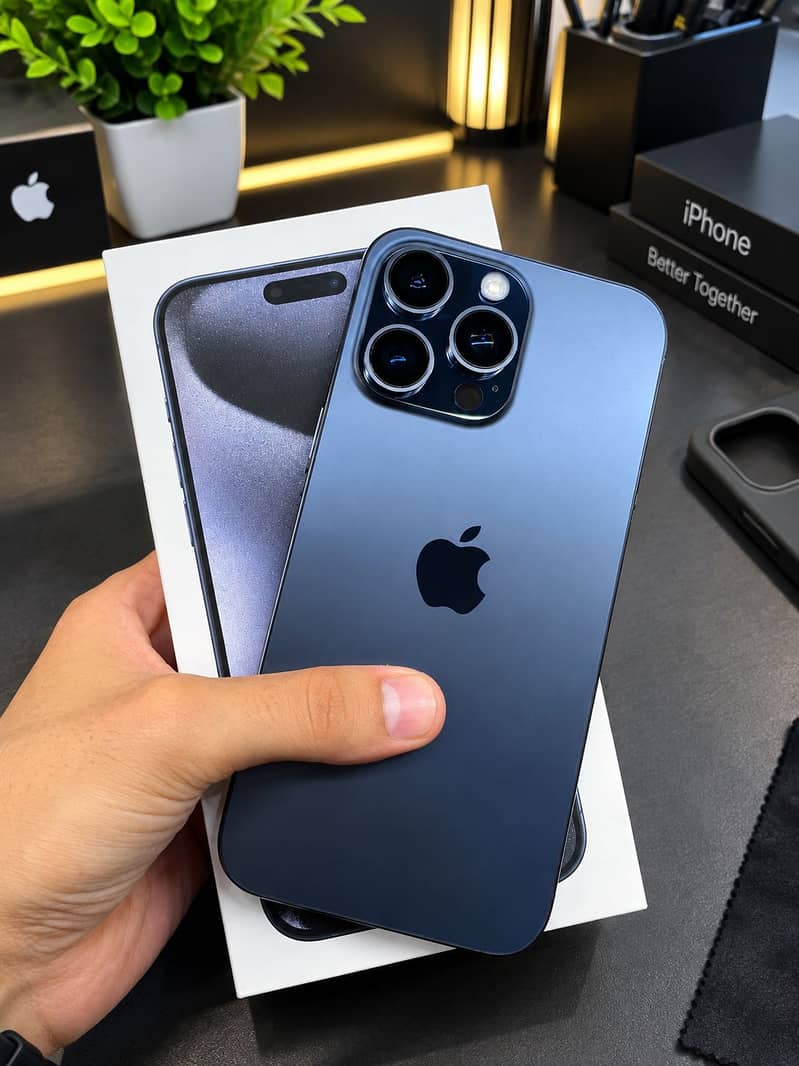 Apple iPhone 15 Pro Max 0