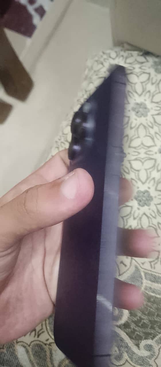 Apple iPhone 14 Pro Max 4