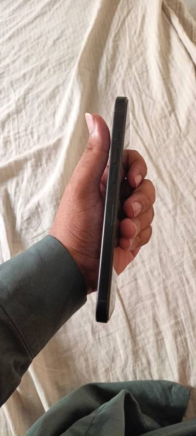 Apple iPhone 16 Pro Max 91% battery health and box packed