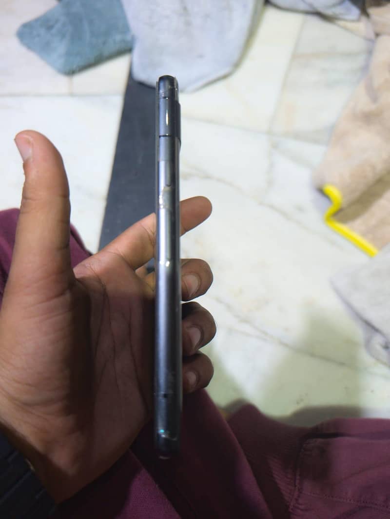 Google Pixel 7a 9