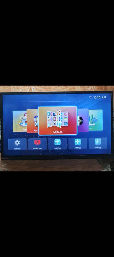 Changhong ruba 32iches Led Smart wifi wali hy